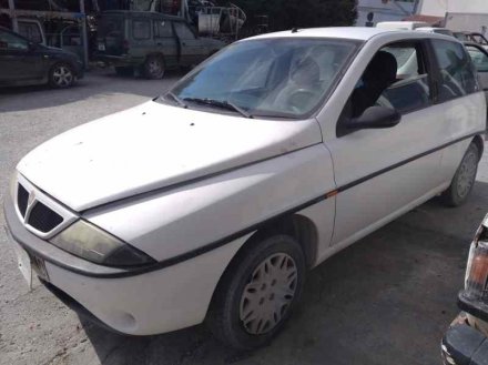 Vehiculo en el desguace: LANCIA LANCIA Y 1.2 LS