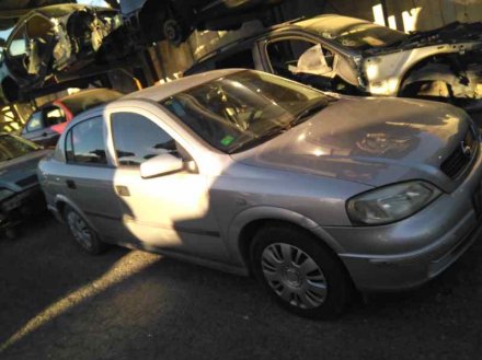 Vehiculo en el desguace: OPEL ASTRA G BERLINA Comfort