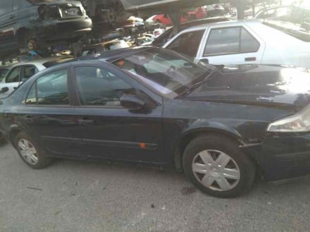 Vehiculo en el desguace: RENAULT LAGUNA II (BG0) Authentique