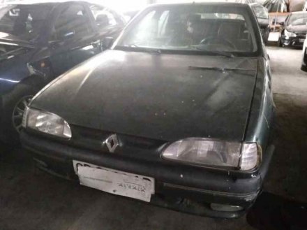 Vehiculo en el desguace: RENAULT 19 (B/C/L53) B5305