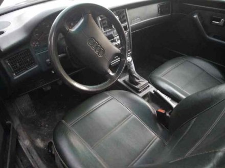 Vehiculo en el desguace: AUDI 80/90 (811/813/853) 80 Básico