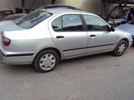 Vehiculo en el desguace: NISSAN PRIMERA BERLINA (P11) GX