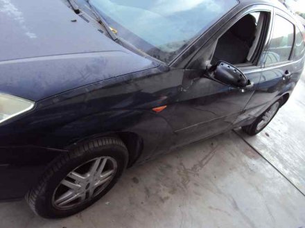 Vehiculo en el desguace: FORD FOCUS BERLINA (CAK) Ambiente