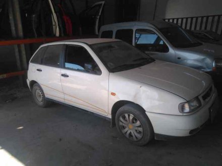 Vehiculo en el desguace: SEAT IBIZA (6K) Básico