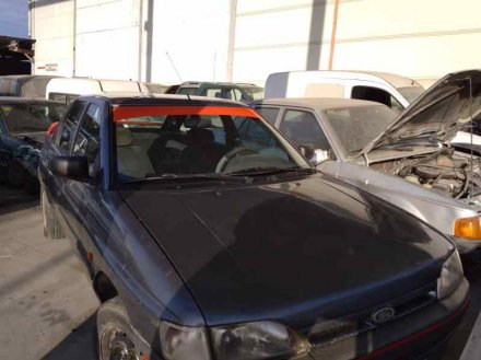 Vehiculo en el desguace: FORD ESCORT BERLINA/TURNIER CL Berlina