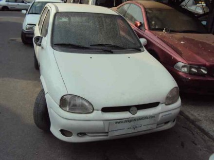 Vehiculo en el desguace: OPEL CORSA B Swing