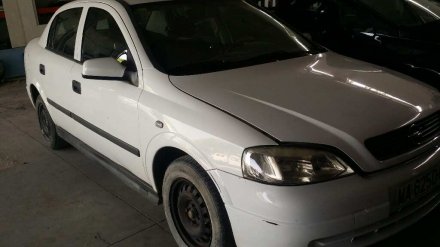 Vehiculo en el desguace: OPEL ASTRA G BERLINA Comfort