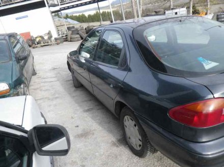 Vehiculo en el desguace: FORD MONDEO BERLINA/FAMILIAR (FD) Sport Berlina 4X4