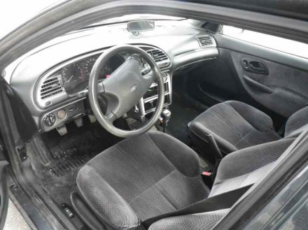 Vehiculo en el desguace: FORD MONDEO BERLINA/FAMILIAR (FD) Sport Berlina 4X4