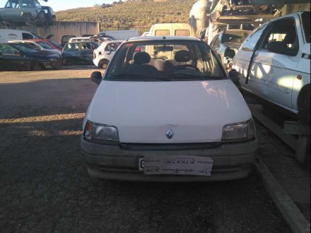 Vehiculo en el desguace: RENAULT CLIO I FASE I+II (B/C57) 1.2 Alize