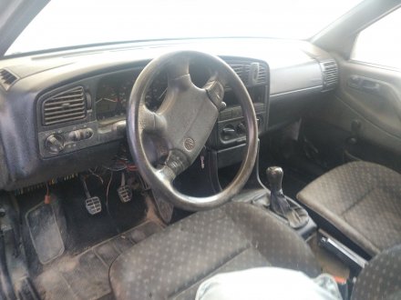 Vehiculo en el desguace: VOLKSWAGEN PASSAT VARIANT (3A5) 1.9 TDI