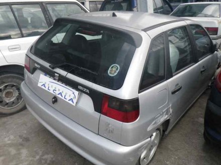 Vehiculo en el desguace: SEAT IBIZA (6K) Básico