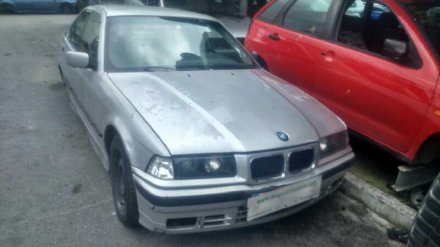 Vehiculo en el desguace: BMW SERIE 3 BERLINA (E36) 318i