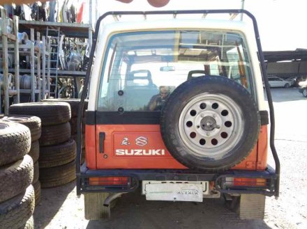 Vehiculo en el desguace: SUZUKI SAMURAI SJ-410 *