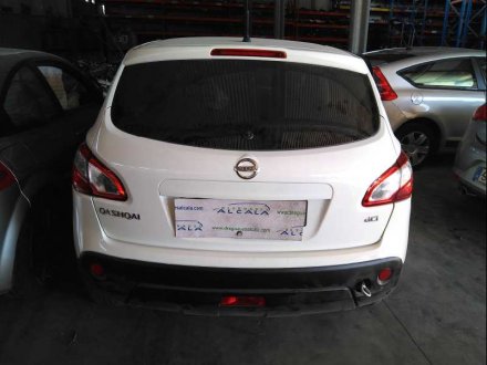 Vehiculo en el desguace: NISSAN QASHQAI (J10) Tekna