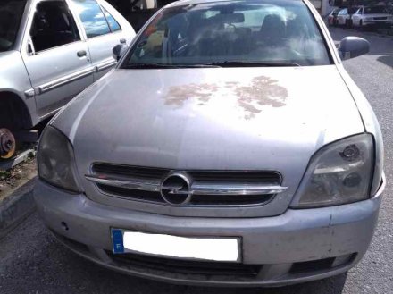 Vehiculo en el desguace: OPEL VECTRA C BERLINA Club