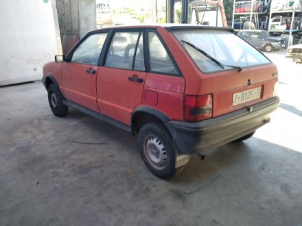 Vehiculo en el desguace: SEAT IBIZA GL