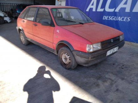 Vehiculo en el desguace: SEAT IBIZA GL