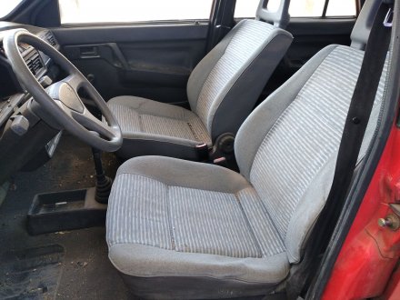 Vehiculo en el desguace: SEAT IBIZA GL