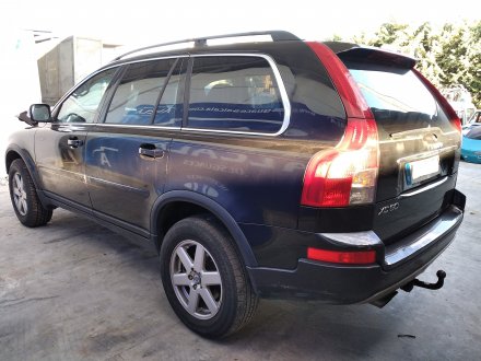 Vehiculo en el desguace: VOLVO XC90 D5 Executive (7 asientos) (136kW)