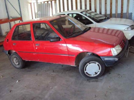 Vehiculo en el desguace: PEUGEOT 205 BERLINA 20HA