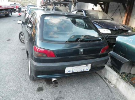 Vehiculo en el desguace: PEUGEOT 306 BERLINA 3/5 PUERTAS (S1) Style DT