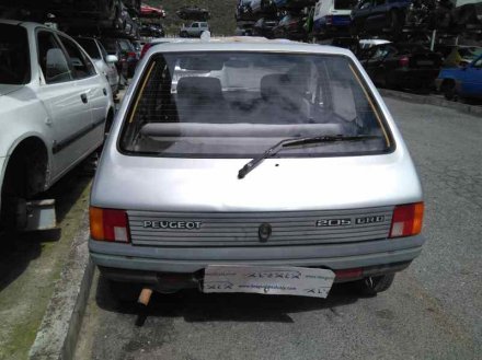 Vehiculo en el desguace: PEUGEOT 205 BERLINA XAD / XAD Multi