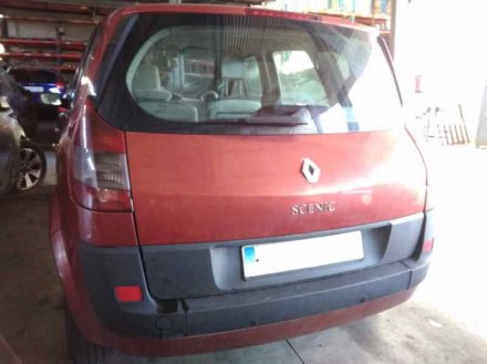 Vehiculo en el desguace: RENAULT SCENIC II Authentique