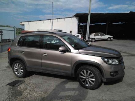 Vehiculo en el desguace: VOLKSWAGEN TIGUAN (5N2) *