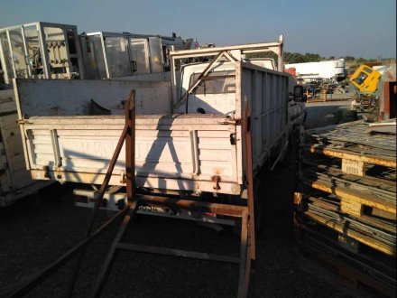 Vehiculo en el desguace: RENAULT TRAFIC (DESDE 5.89) T 900