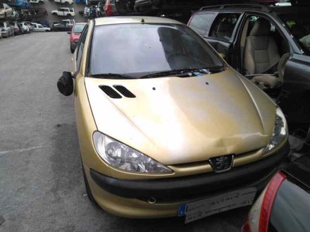 Vehiculo en el desguace: PEUGEOT 206 BERLINA XR