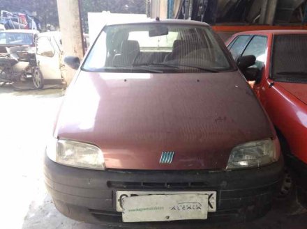 Vehiculo en el desguace: FIAT PUNTO BERL. (176) 60 SX