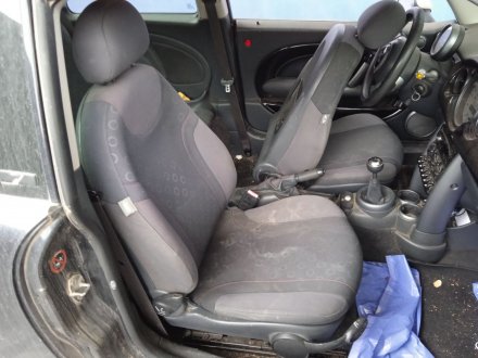 Vehiculo en el desguace: MINI MINI (R50,R53) One