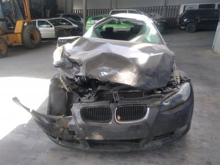 Vehiculo en el desguace: BMW SERIE 3 COUPE (E92) 320d