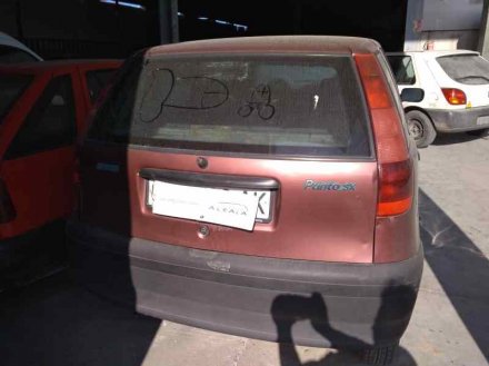 Vehiculo en el desguace: FIAT PUNTO BERL. (176) 60 SX