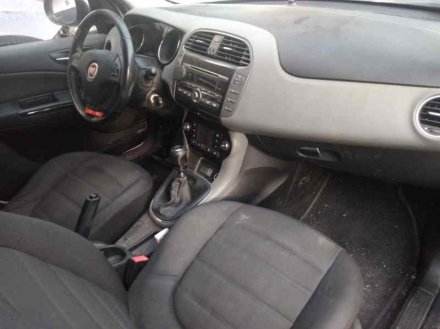 Vehiculo en el desguace: FIAT BRAVO (198) 1.9 Dynamic Multijet