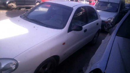 Vehiculo en el desguace: DAEWOO LANOS Cool