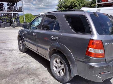 Vehiculo en el desguace: KIA SORENTO 2.5 CRDi Concept