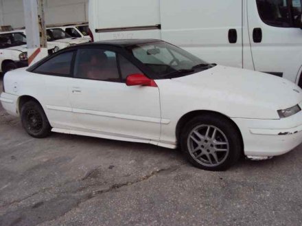 Vehiculo en el desguace: OPEL CALIBRA Básico