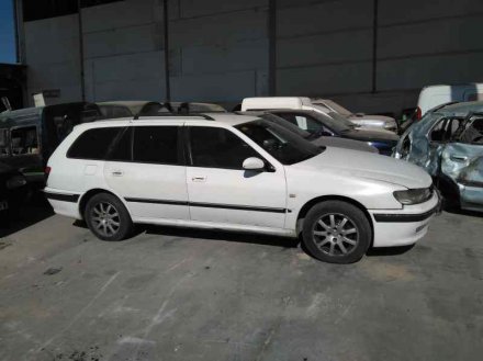 Vehiculo en el desguace: PEUGEOT 406 BERLINA (S1/S2) SRDT