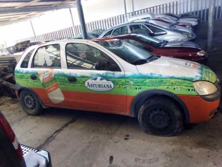 Vehiculo en el desguace: OPEL CORSA C Club