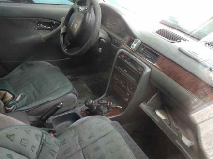 Vehiculo en el desguace: HONDA CIVIC BERLINA .5 (MA/MB) 1.6 LS (MB1)