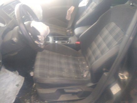 Vehiculo en el desguace: VOLKSWAGEN GOLF VII LIM. *
