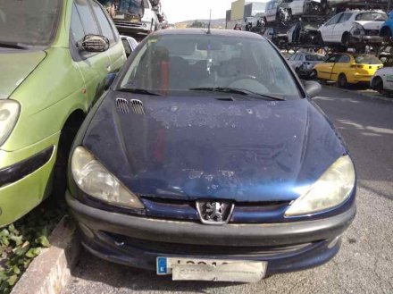 Vehiculo en el desguace: PEUGEOT 206 BERLINA XT