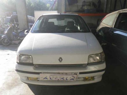 Vehiculo en el desguace: RENAULT CLIO I FASE I+II (B/C57) 1.8 Baccara