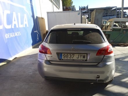 Vehiculo en el desguace: PEUGEOT 308 GT Line