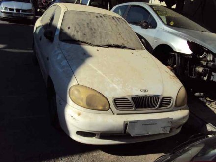 Vehiculo en el desguace: DAEWOO LANOS SE