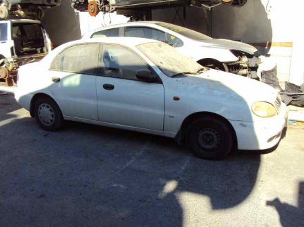 Vehiculo en el desguace: DAEWOO LANOS SE