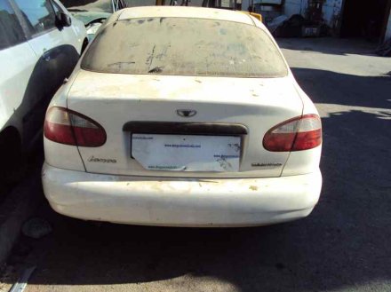 Vehiculo en el desguace: DAEWOO LANOS SE