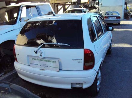 Vehiculo en el desguace: OPEL CORSA B Top (E)